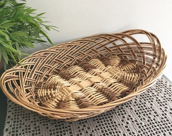 Large Woven Basket, Wicker Tray, Vintage Oval Wall Decor Basket, Southwestern Boho Wall Hanging, Hand Woven Tray, Natural Basket 12"