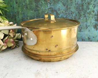 Copper Pot w Lid, Small Lidded Cooking Pot, Rustic Copper Cookware, Antique Brass Saucepan, Metal Handle, Swedish Country Farmhouse Kitchen