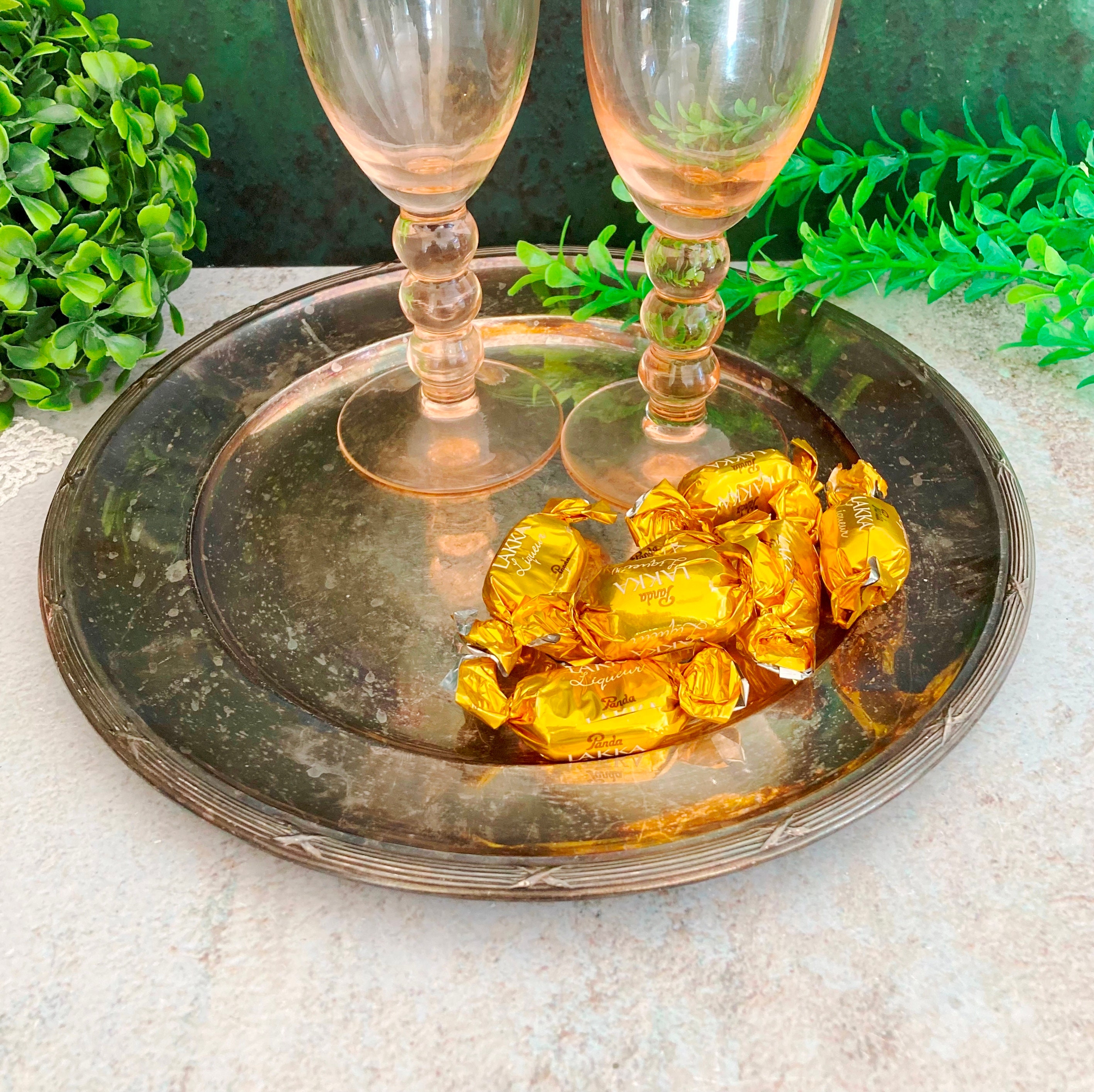 ヴィンテージ シルバー メッキ トレイ、ラウンド ドリンク フード