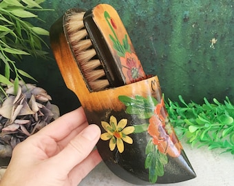 Wood Clothes Brush in Wooden Clog, 1940s Hand Carved Shoe, Hand Painted Brush Wall Hanging, Vintage Dutch Shoe, Swedish 8"