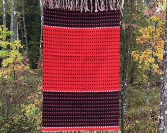 Handwoven Raanu Tapestry, Red Black Scandinavian Natural Wool Rana Throw, Bedding Blanket, Armchair Cover, Vintage Organic Wall Rug 25x55&quot;