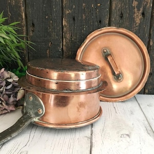 Antique Copper Cooking Pot with Handle & Lid, Decorative Rustic Saucepan, Farmhouse Kitchen Decor, 2 Liters