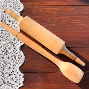 Set di utensili da cucina in legno, mattarello, schiacciapatate, utensili da cucina intagliati in legno d&#39;epoca, pestello rustico antico, fattoria primitiva