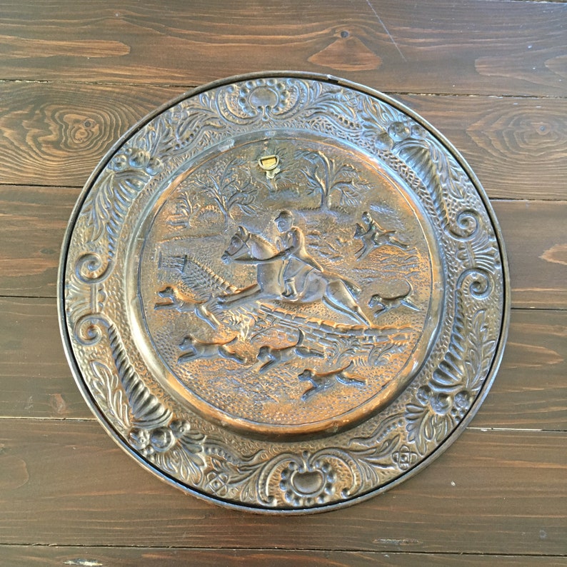 Vintage Copper Plaque, Hunting, Riding Horse, Large Round Ornate Brass Plate, Wall Decor, Art Gift, Repousse Relief, Hand Hammered Tray 14 image 5