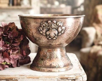 Silver Plated Pedestal Serving Bowl, Vintage Footed Candy Dish, Hammered Metal Tableware, Scandinavia