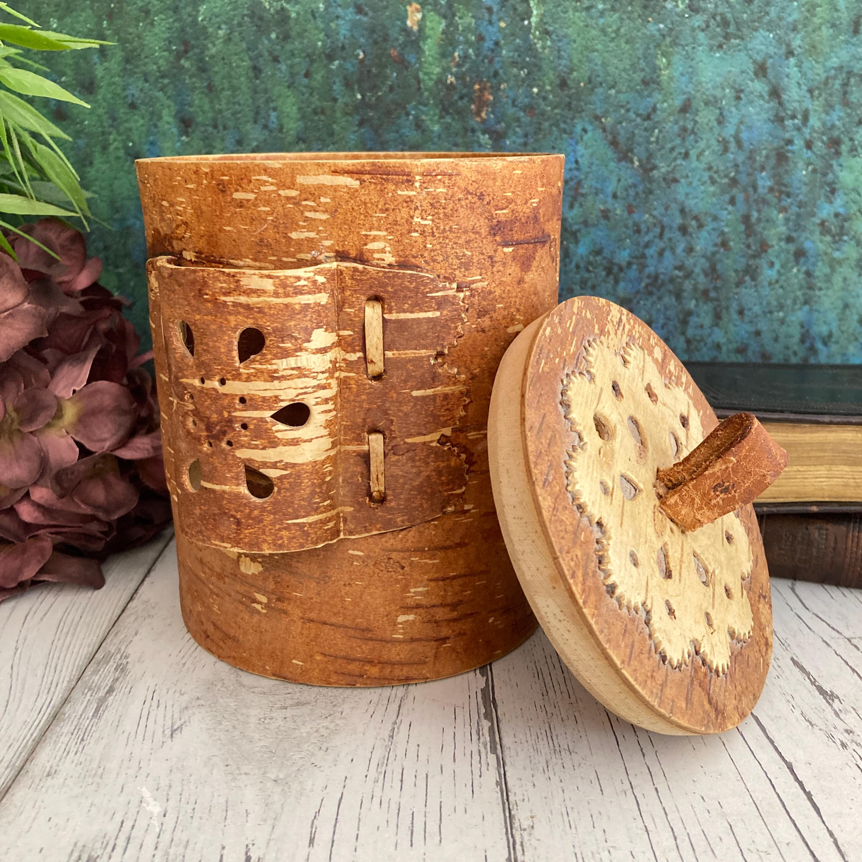 白樺樹皮　蓋付き丸型ボックス 白樺樹皮蓋付き丸型ボックス