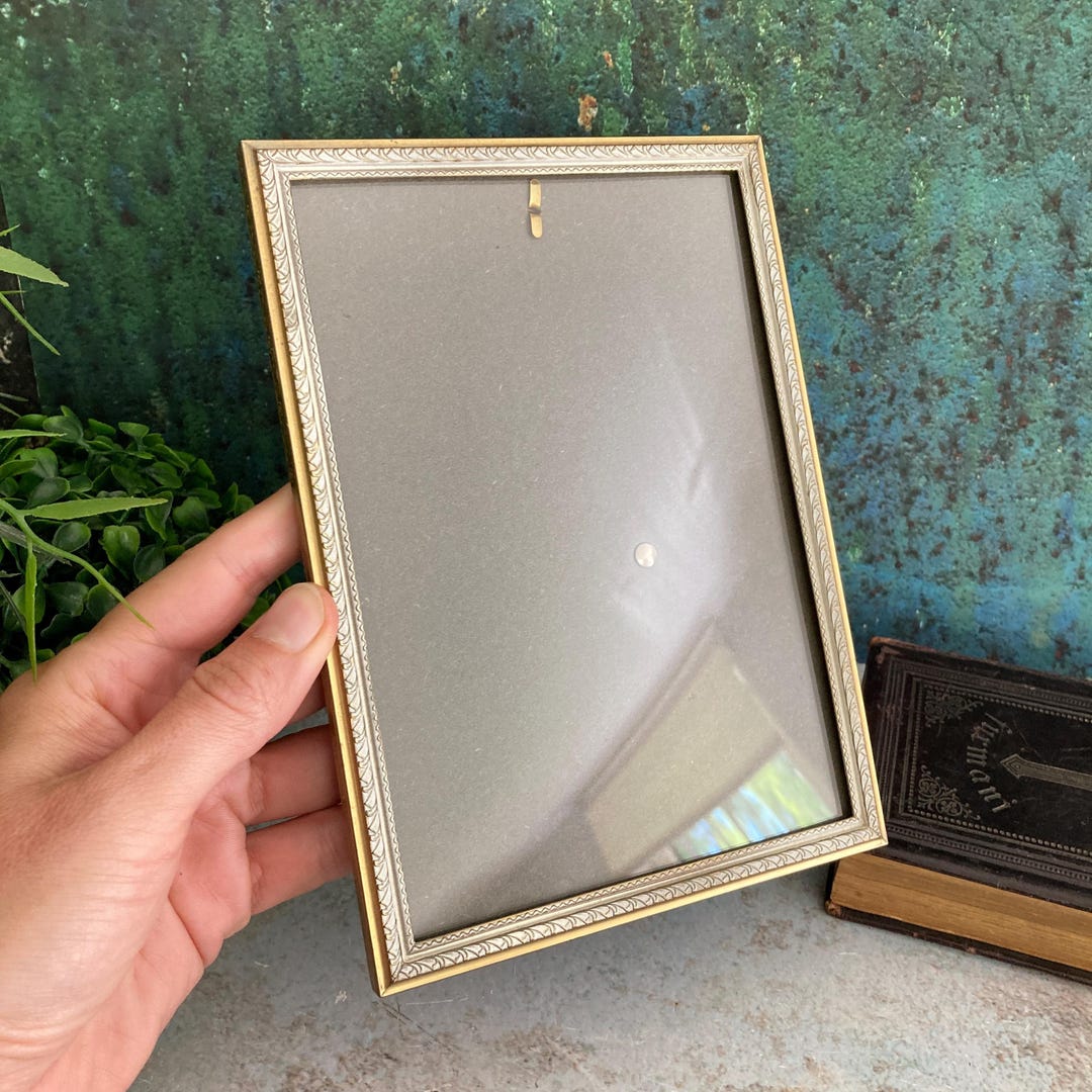 Vintage Metal Picture Frame, Curved Convex Glass, White Gold Ornate ...