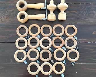 18 Wooden Curtain Rings Set with Metal Display Clips, Vintage Drapery Rings, 2 Curtain Rod Holders, 2 Pole End Caps