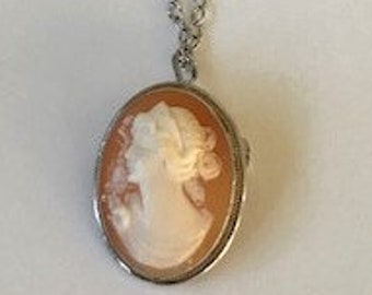 CAMEO PENDANT  Pin Brooch - Left Facing Classical Lady Cameo -  800 Star 477 NA