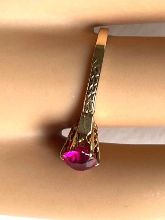 RUBY 14K Gold Solitaire Ring - Round Ruby - Ladie… - image 3