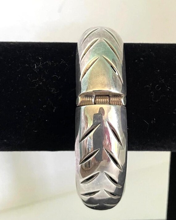 Sterling Silver 925 Carved Solid Hinged Cuff Brac… - image 10