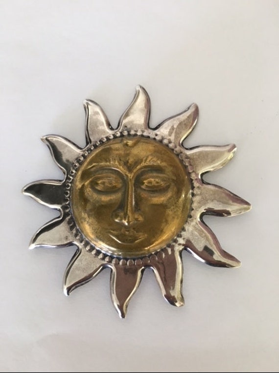 Sun or Sunface Pin or Brooch - Large - Vintage - … - image 5