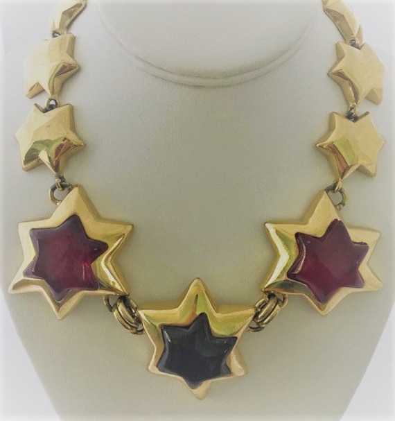 STARS CHOKER Necklace - RED Large Stars - Goldton… - image 2