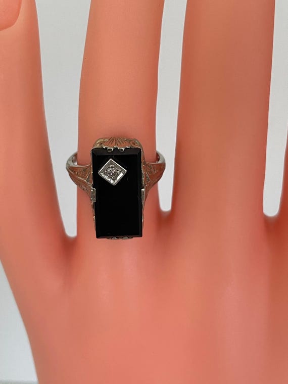 Gold 18K Onyx Rectangular Stone with Diamond Ring… - image 2