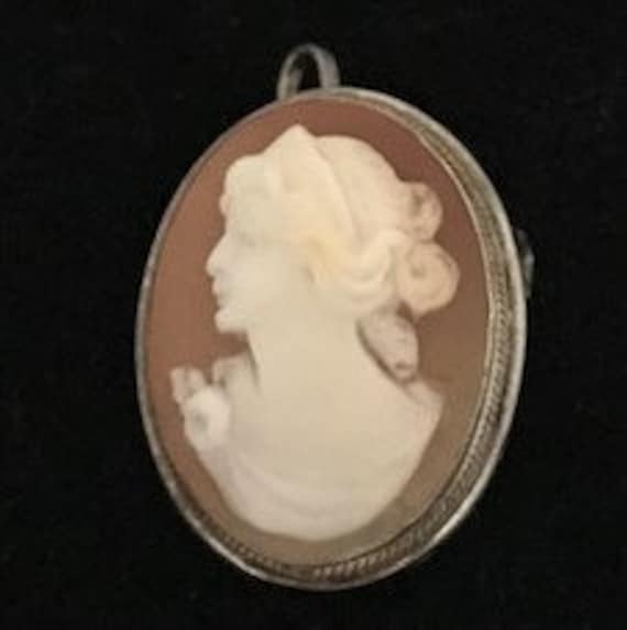CAMEO PENDANT  Pin Brooch - Left Facing Classical… - image 5