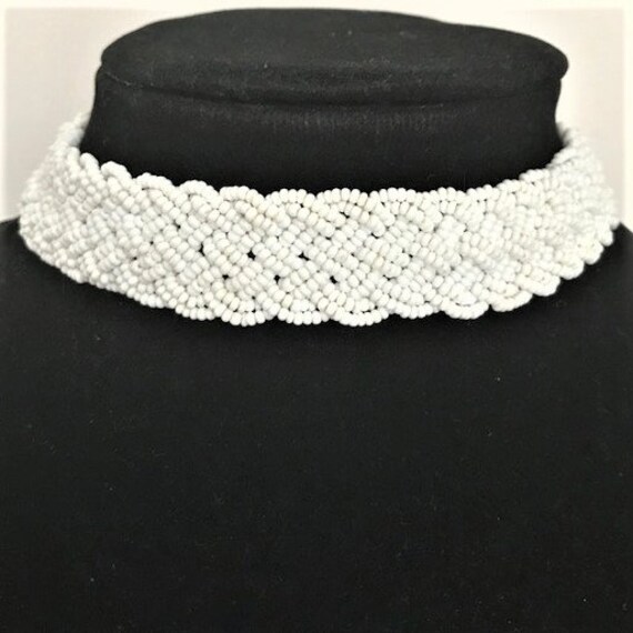 WHITE GLASS MICROBEAD Choker Necklace - Vintage - image 3