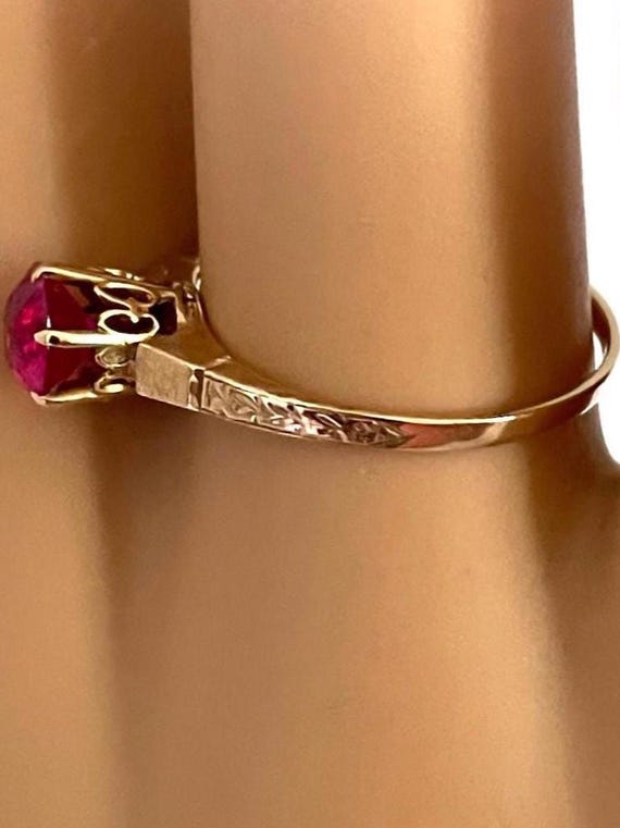 RUBY 14K Gold Solitaire Ring - Round Ruby - Ladie… - image 6