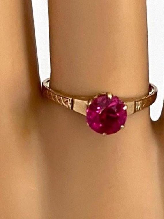 RUBY 14K Gold Solitaire Ring - Round Ruby - Ladie… - image 1