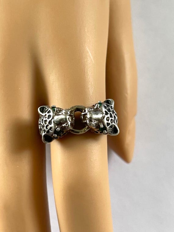 Jaguar Incredible Detail Vintage Sterling Silver Onyx Bracelet Cuff Jaguar Incredible Detail Vintage Sterling Silver Onyx Bracelet Cuff