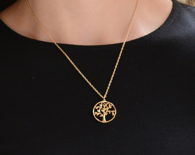 Tree of Life Pendant. 14K Gold Tree of Life Necklace. 14K solid gold Family necklace. Heirloom Jewelry. Gift for Grandmother.