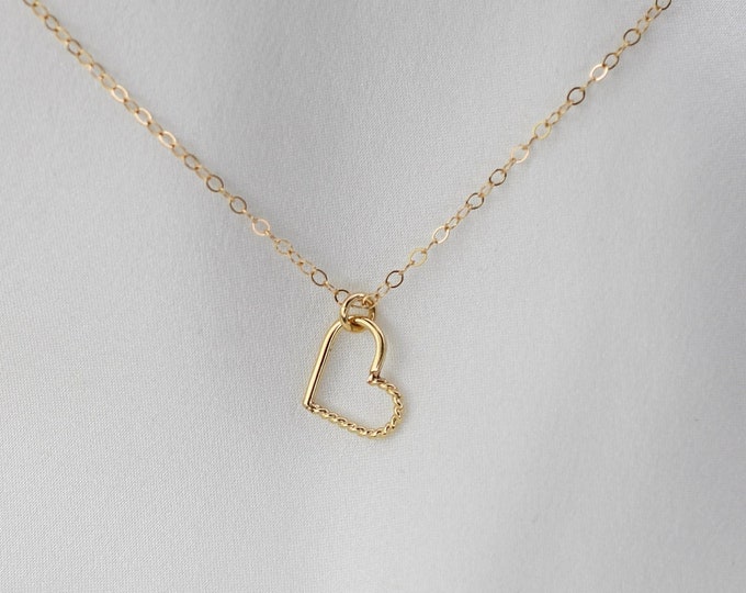 14k Gold Tiny Heart Charm Necklace.