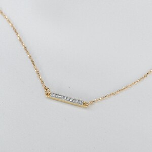 シンプルネックレス