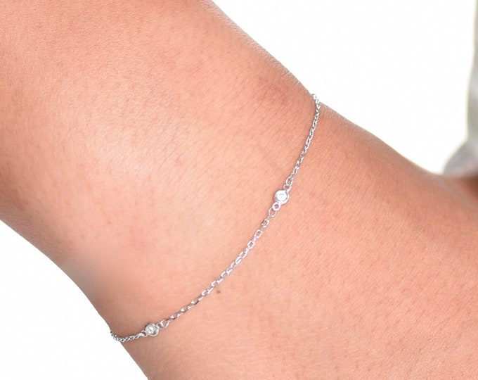 14K White Gold Tiny Diamond Bracelet.  14K White Gold Bracelet