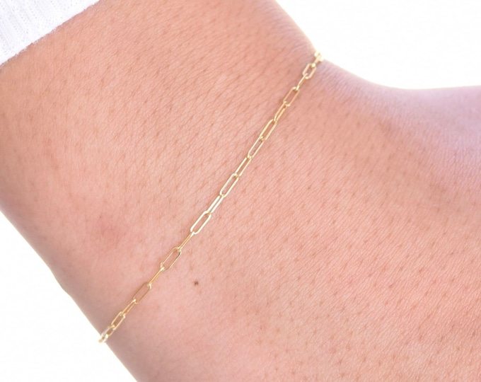 14K Yellow Gold Paper Clip Chain Bracelet. 14k Gold 1.5mm Paper Clip Chain