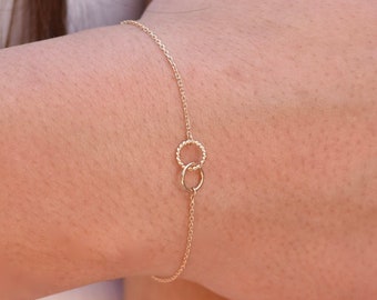 14k Gold Interlocking Bracelet. 14k Gold Double Circle Bracelet. 14K Gold Tiny Linked Rings Bracelet