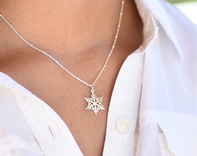 Snowflake necklace, Sterling silver snowflake pendant