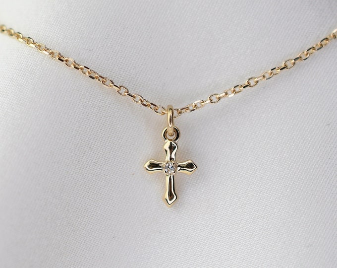 14K Gold Tiny Diamond Cross Necklace - Tiny diamond, Tiny Cross Charm