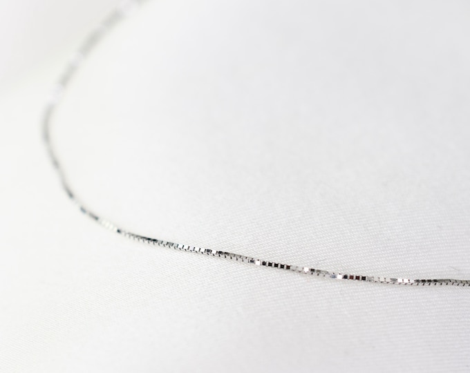 14k White Gold Delicate Box Chain Bracelet - Dainty 14K White Gold Bracelet. 14k white gold box chain bracelet