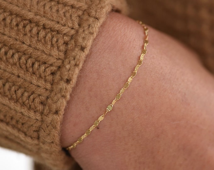 14K Gold Delicate Chain Bracelet – Patterned 14K Yellow Gold Bracelet – Dainty Gold Bracelet
