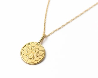 14K Solid Gold Bee Necklace, Honeycomb Charm Necklace, Dainty Gold Bee, Minimalist Nature Jewelry, Bee Lover Gift, Layering Necklace