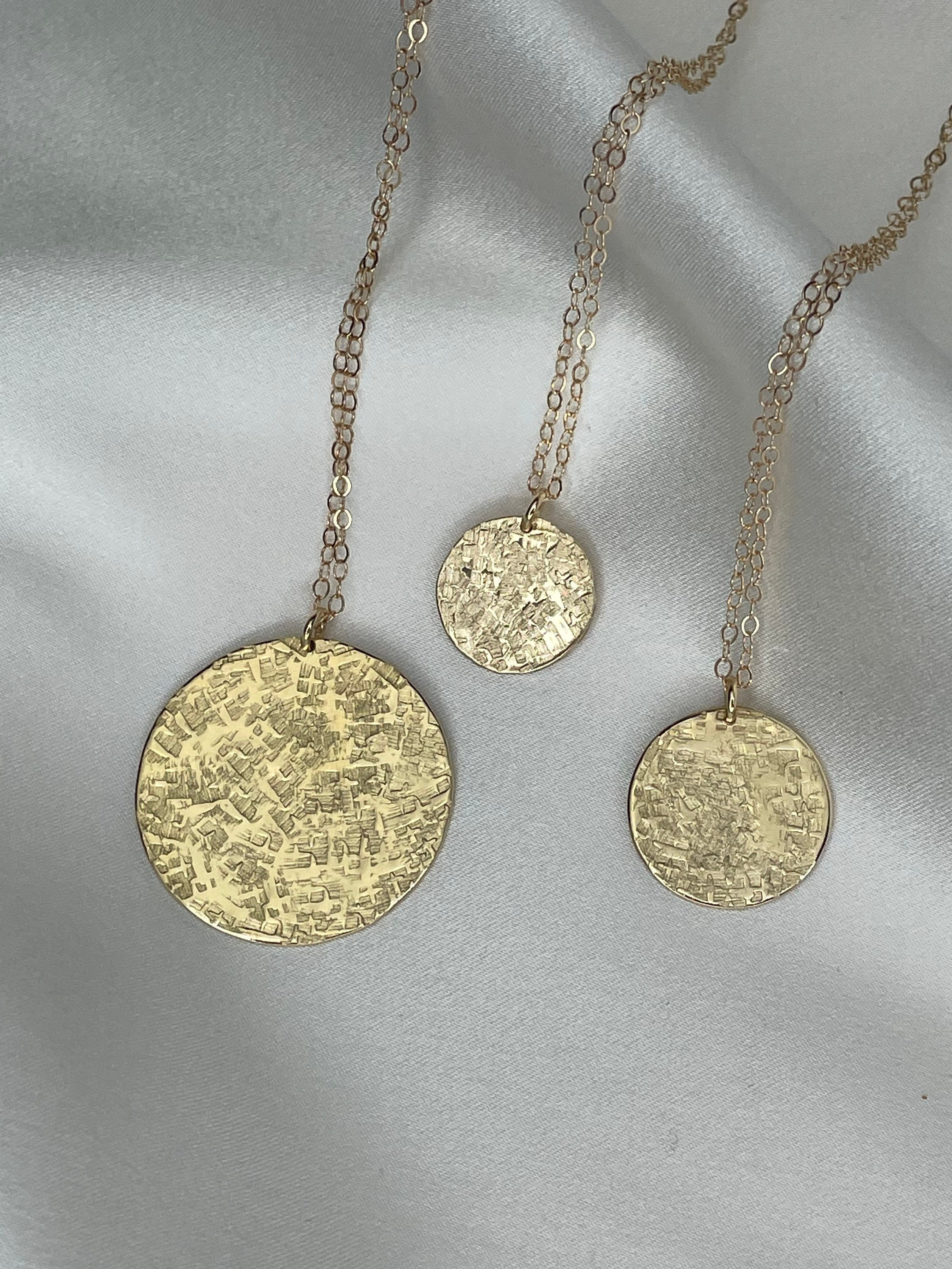 Hammered gold disc necklace best sale