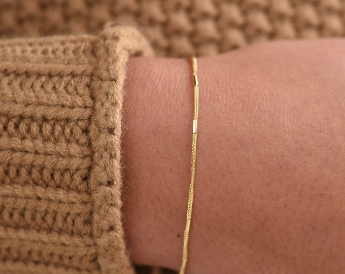 14K Gold Saturn Chain Bracelet - 14K Gold Bracelet