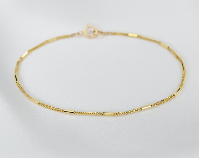 14K Gold Saturn Chain Bracelet - 14K Gold Bracelet