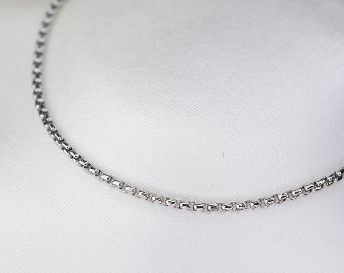 14K White Gold Men's Chain Bracelet - 14K White Gold 1.7mm Rounded Box Chain