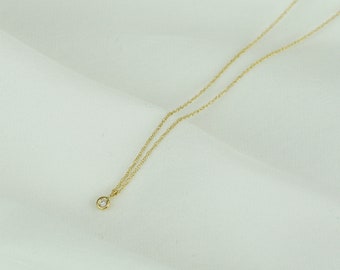 14K Gold Tiny Diamond Necklace