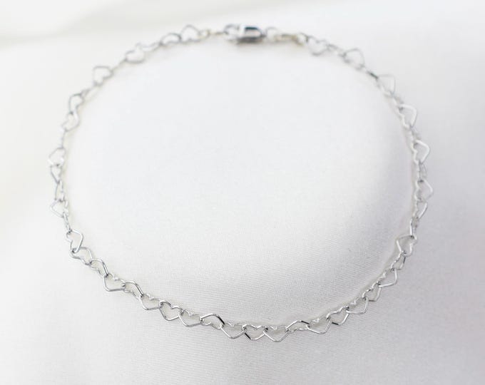 14k White Gold Heart Chain Bracelet - 14K white gold chain bracelet