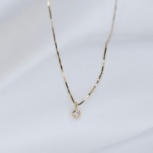 14K Gold Tiny Diamond Necklace Tiny diamond image 3