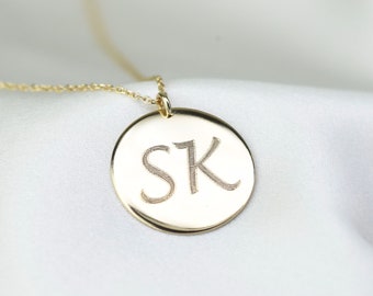 14k Gold Personalized Disc Necklace: Initial Pendant