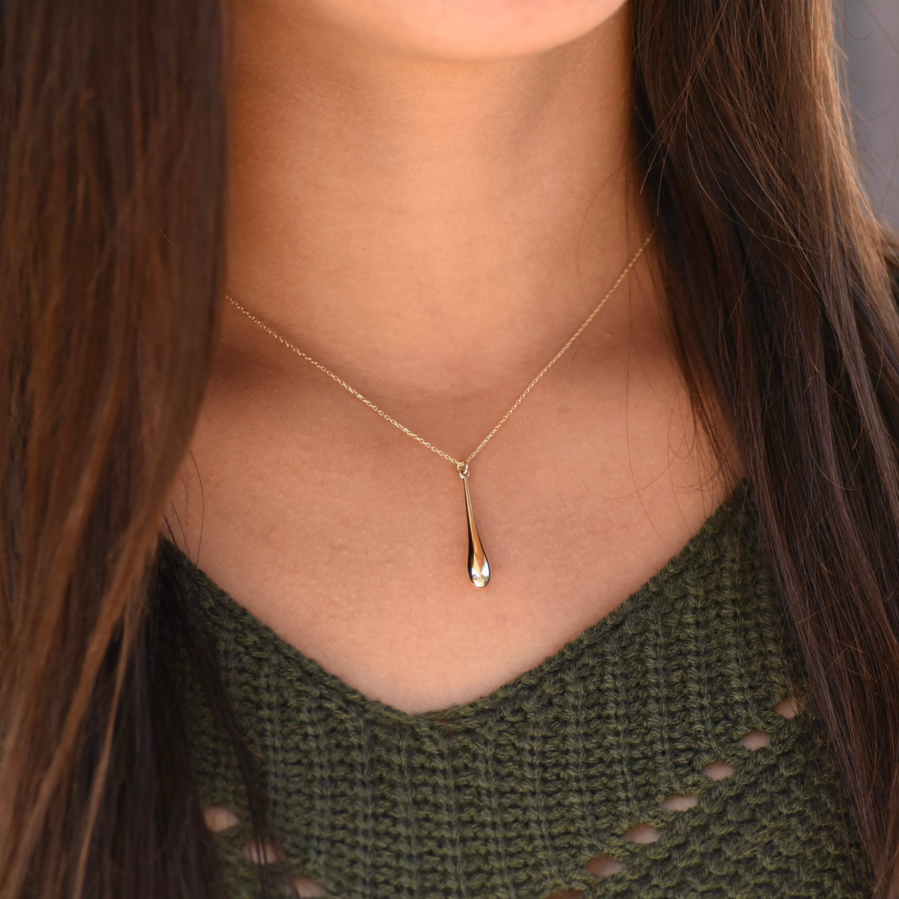 Fana Sapphire and Diamond Teardrop Necklace N1882S - Quest Jewelers