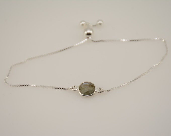 Sale - Labradorite bracelet. Sterling silver expandable labradorite bracelet