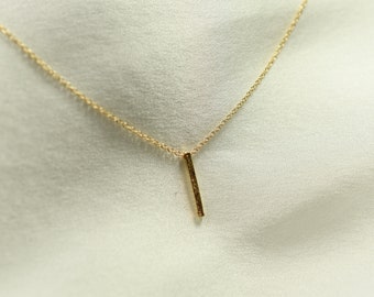14K Solid Gold Tiny Bar Necklace. 14k Gold Dainty Necklace. 14K gold vertical tiny bar necklace.
