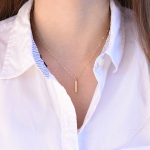 Solid 14k Gold Necklace. 14k Gold Dainty Necklace. 14K gold vertical bar necklace.
