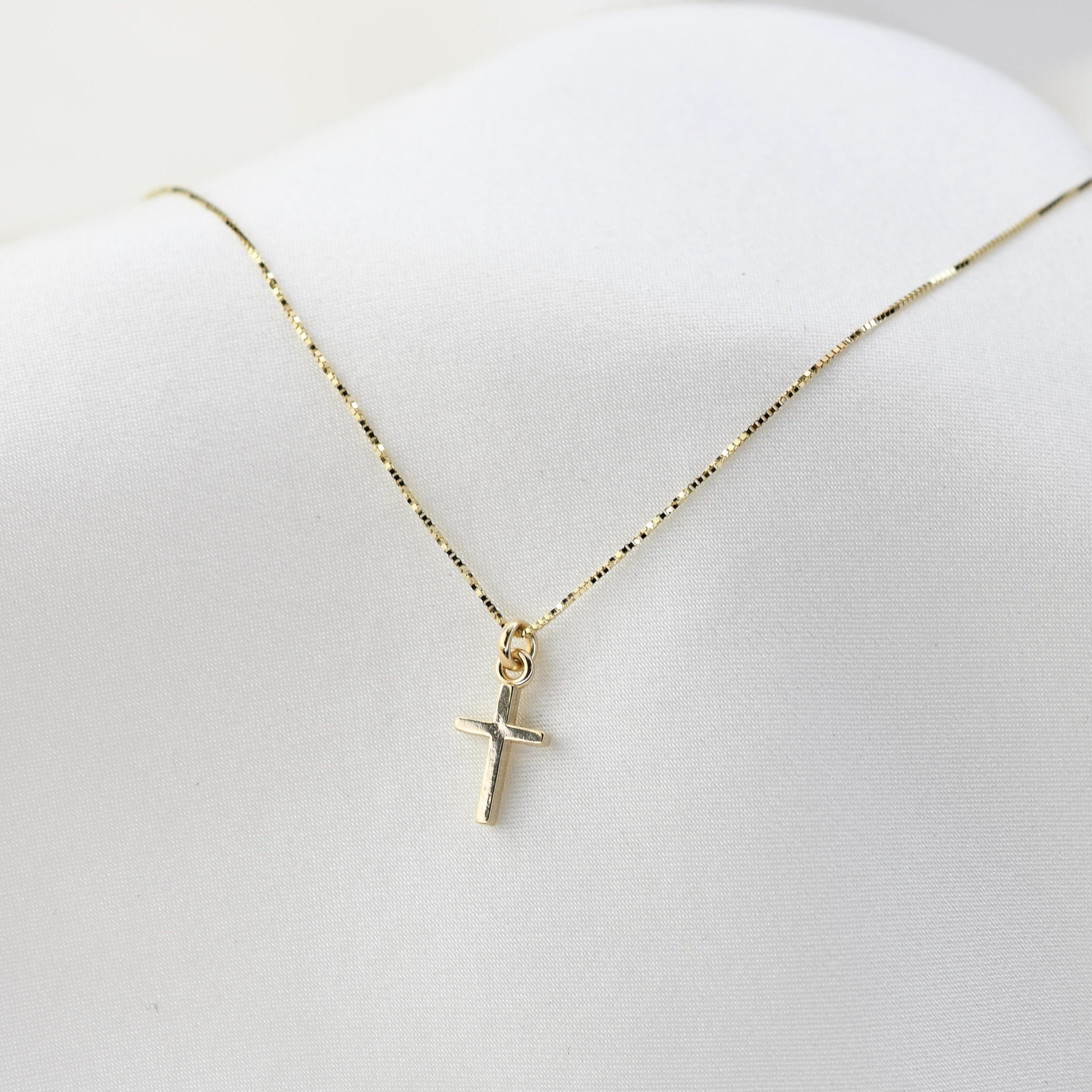14kゴールドクロスネックレス - Etsy 日本 14kゴールドクロスネックレス - Etsy 日本