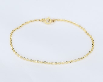 14K Gold Beveled Cable Chain Bracelet. 14K solid gold chain bracelet