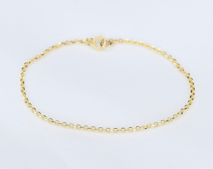 14K Gold Beveled Cable Chain Bracelet. 14K solid gold chain bracelet