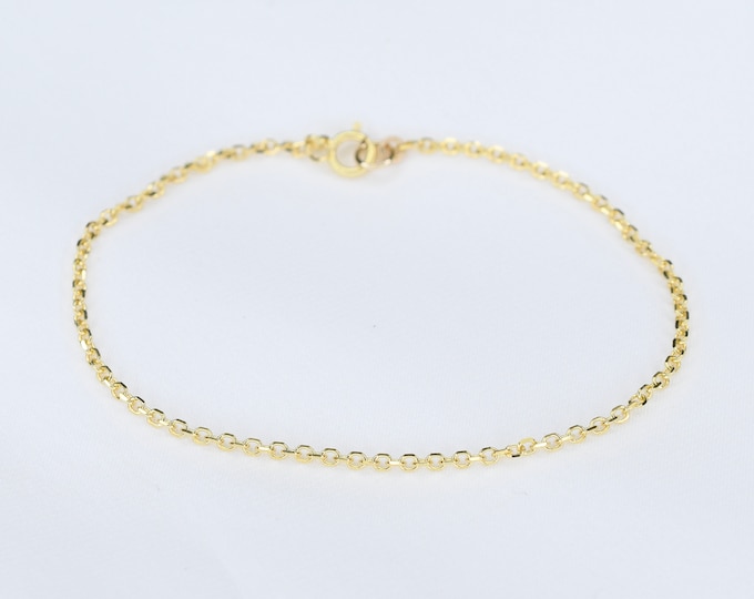 14K Gold Beveled Cable Chain Bracelet. 14K solid gold chain bracelet